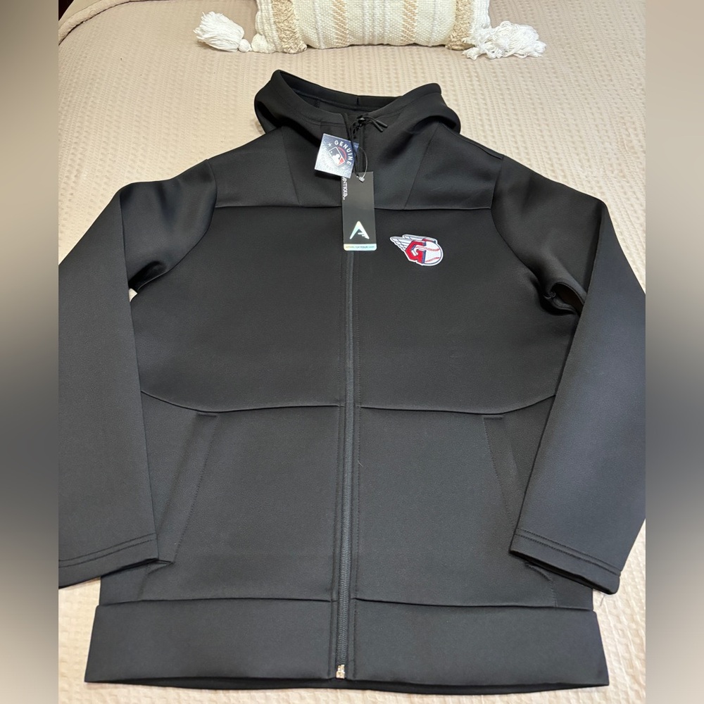 Men’s Antigua Cleveland Guardians Black Full Zip Jacket